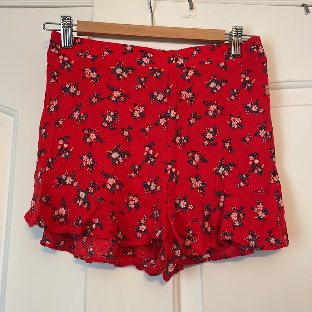 AE flowy shorts